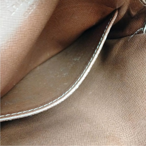 Louis Vuitton Danube crossbody - Picture 7 of 8